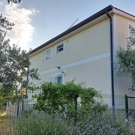 Apartment Kumbaya-Musalez Exterior photo